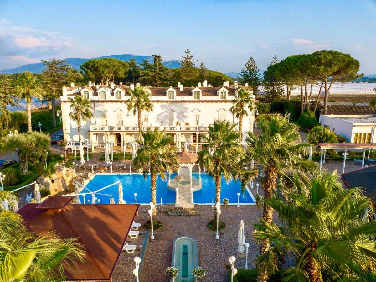 Resort Villa Antica Eboli Exteriör bild
